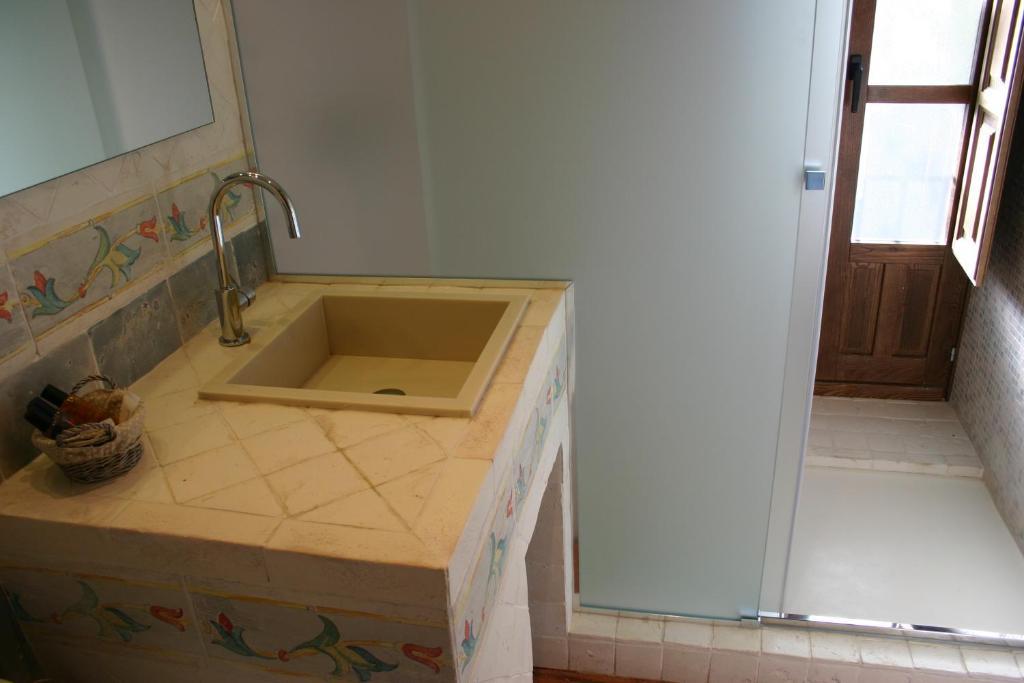 Hostal Santa Maria De Ubeda Экстерьер фото