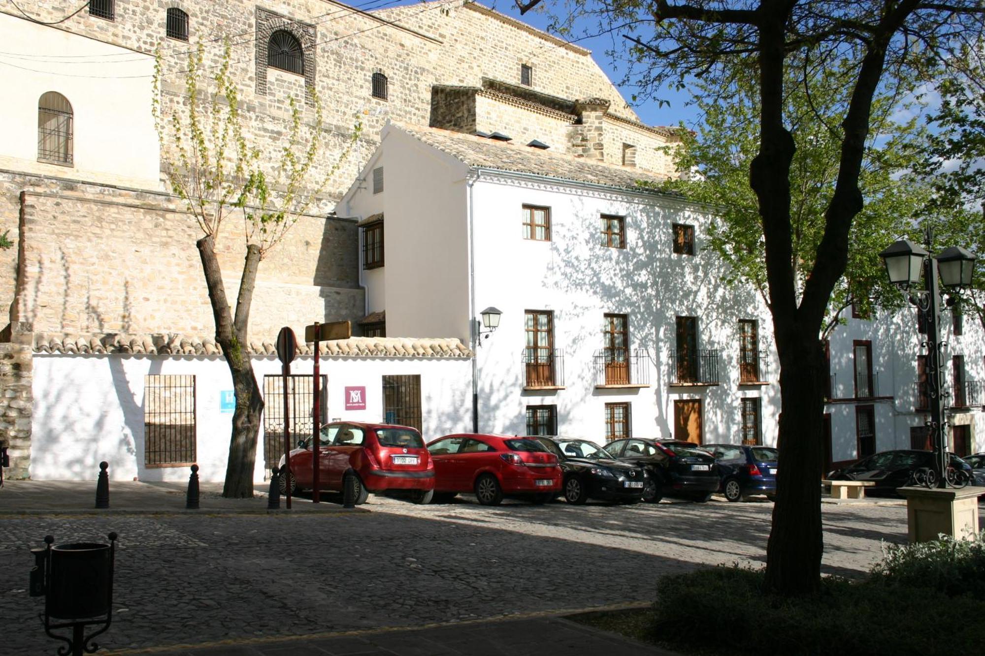 Hostal Santa Maria De Ubeda Экстерьер фото